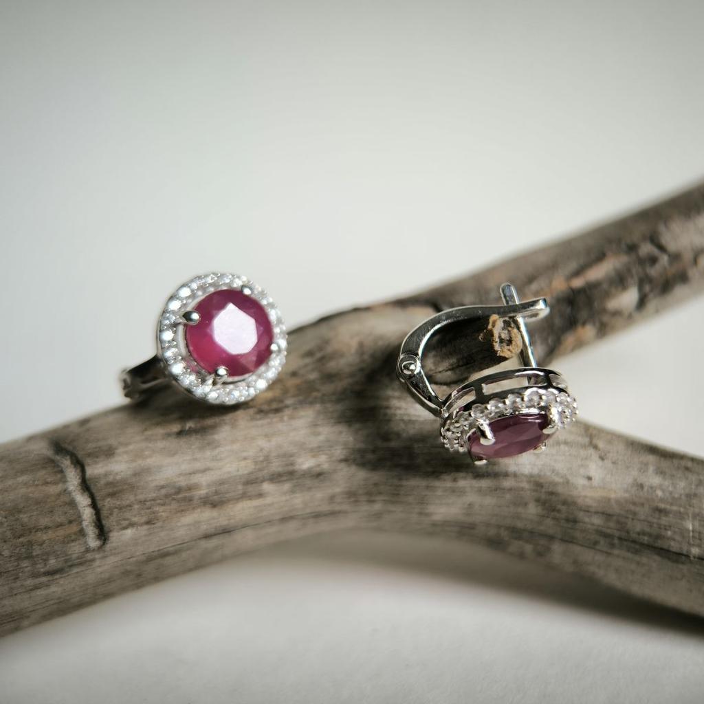 Серебряные серьги с натуральным рубином 6.574ct (2188032)