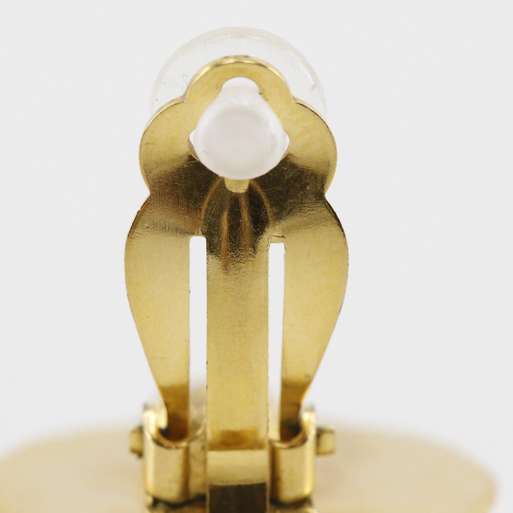 CHANEL Triple COCO Mark Earring vintage Plated Gold/Fake pearl 29.4g Women Used