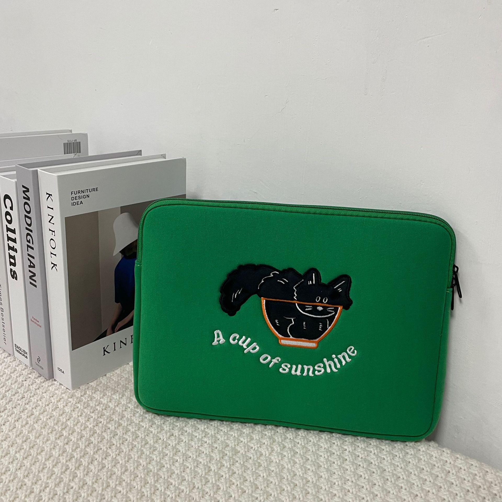 

Милий мультяшний вишитий чохол для ноутбука - 13.3 /14 стиль Японії та Південної Кореї захисний чохол 14 inch