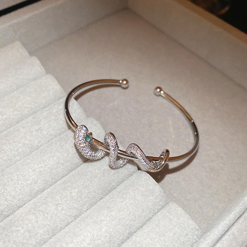 European and Winding Open Zircon Bracelet Fashionable Temperament Light Luxury High-end Jewelry for Women