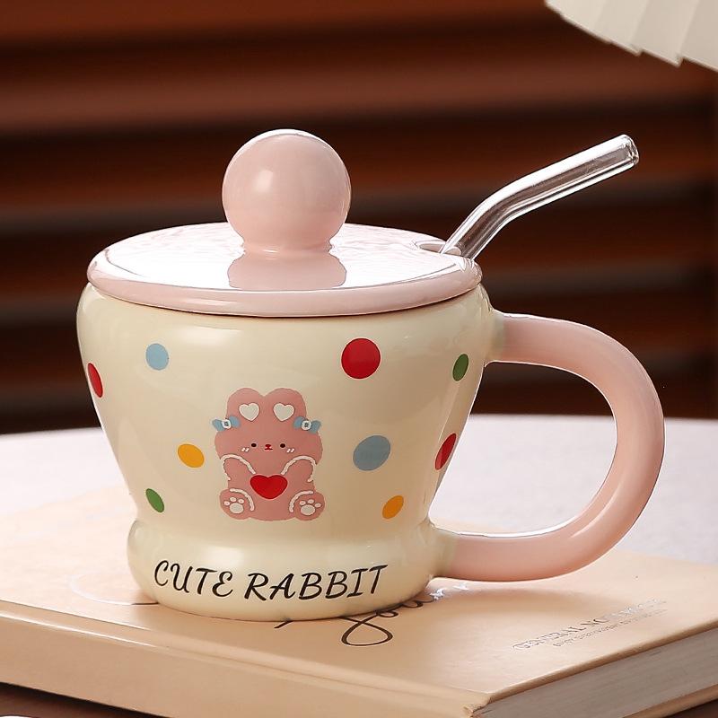 Kreativní ručně štípaný roztomilý králíčí hrnek s víkem, slámový kelímek na mléko, praktický keramický hrnek na vodu pro domácnost, pitná voda