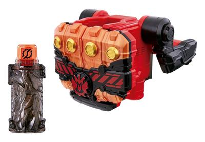 Kamen Rider Build Transformation Dragon Fist DX Close Magma Knuckle