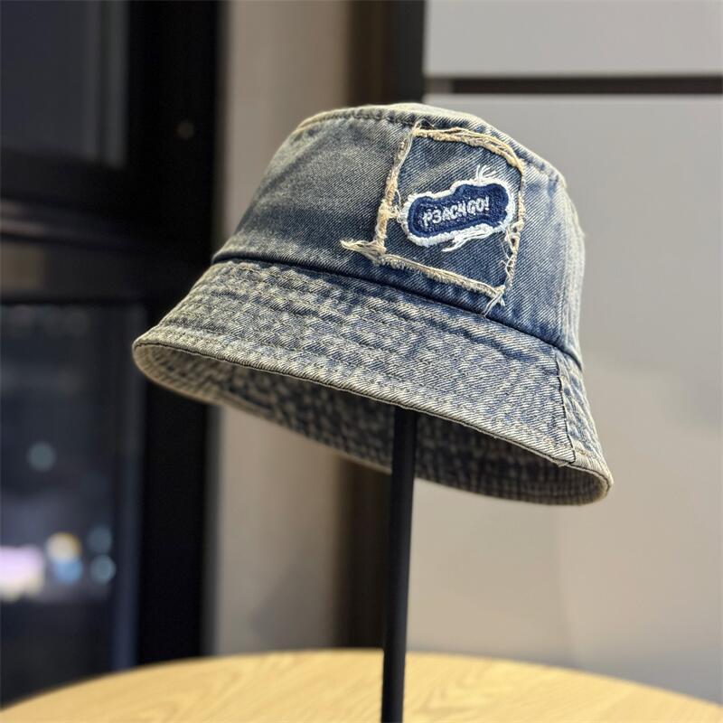 

Distressed vintage design patch denim fisherman hat, unisex, versatile, street fashion, face-slimming bucket hat Adult54-60Adjustable темно-синього кольору