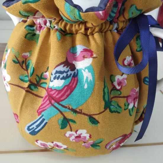 Creative Flower Pattern Teapot Cover Beautiful Eye-catching Cotton Teapot Holder Sleeve for Home