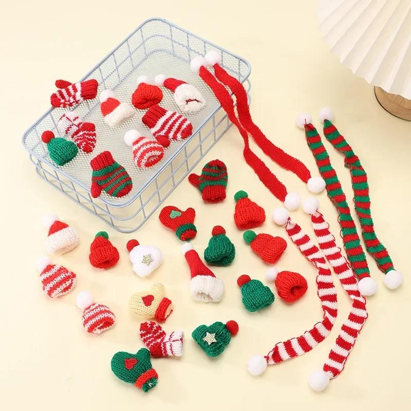 Non-Toxic Mini Christmas Bear Doll Plush Bear Gift Clothing Bag Keychain Pendants Baking Decoration Christmas Drop Ornaments Kid Xmas Gift
