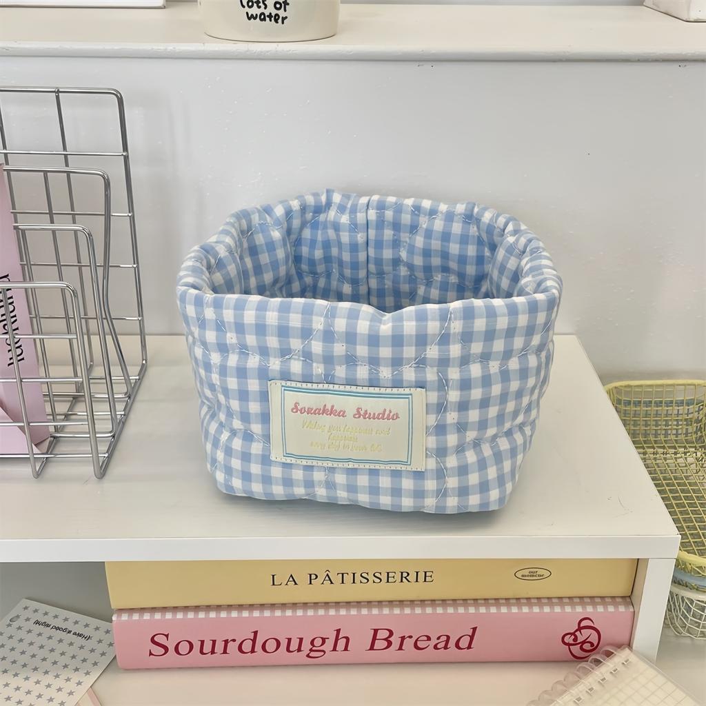 Classic Checkered Heart Pattern Storage Basket, Foldable Open-Top Quilted Barrel-Shaped Organizer, Multi-Scene Desktop Storage