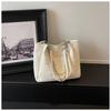 The New Korean Version Of The High-End Shoulder Big Bag, Women'S Fashion Large-Capacity Commuting Tide Niche Design Tote Bag