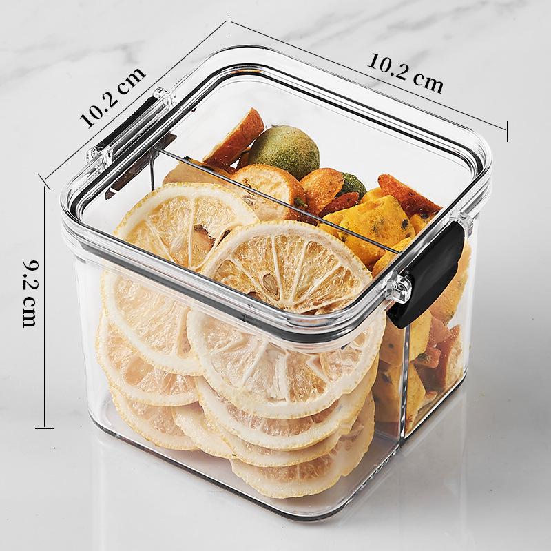 Floral Tea Box: Airtight 460ml Plastic Container with Four Compartments for Fresh, Food-Grade Storage.