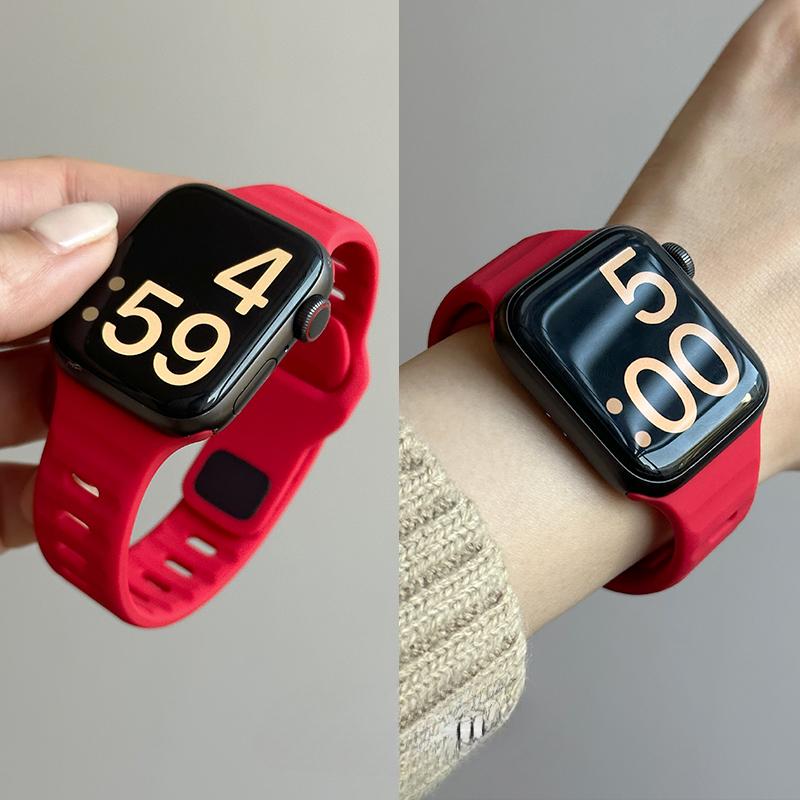 

Силиконовый спортивный ремешок для Apple Watch Band 49мм 45мм 44мм 42мм 40мм 41 38 correa bracelet iwatch Серии 10 9 8 7 6 5 4 3 se ultra iwatch 1 2 3 42mm красный