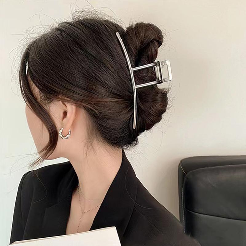 Korean Style  Cool Metal Hair Claws Temperament Personality Shark Clips For Women Simple Headwear Hair Accessories