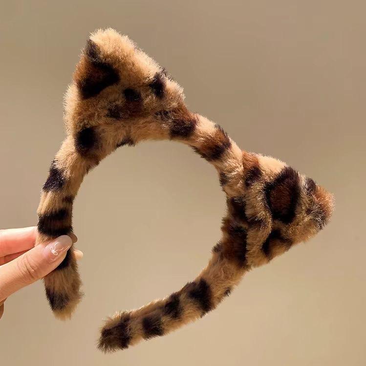 Leopard Print Plush Headband Women Wash Face Makeup Headband Cartoon Hair Accessories