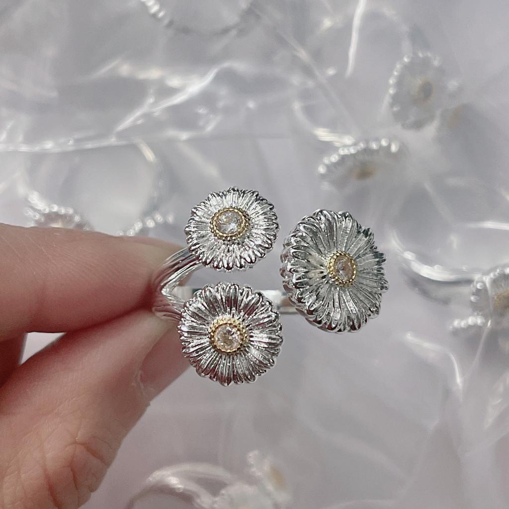 Daisy Ring Italian high-end jewelry brand retro palace style Ring with aurous 18k thick gold color separation electroplating