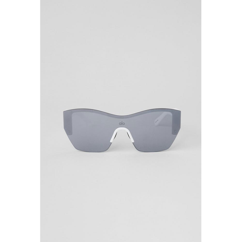 

Alo Yoga Stunner Sunglasses Gunmetal White