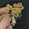 Elegant Rhinestones Daisy Flower Brooch for Women and Men Unisex Accessories Lapel Accessory for Everyday Outfits