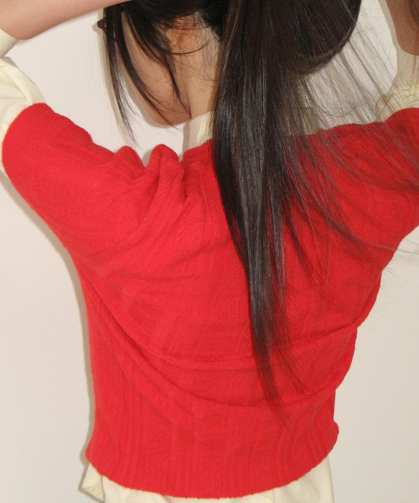 RONRON Button Point Slim Short Sleeve Knit Red
