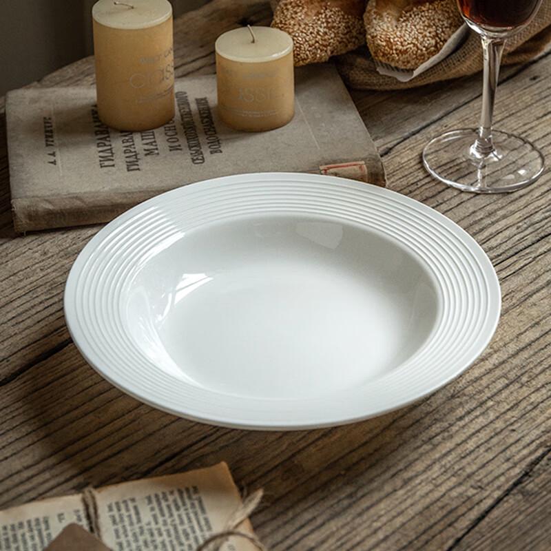 ZISIZ 8.5-inch Threaded Ceramic Pasta Plate