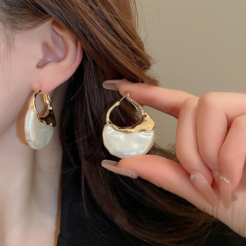 Imitation pearl bag silver needle stud earrings French simple geometric earrings