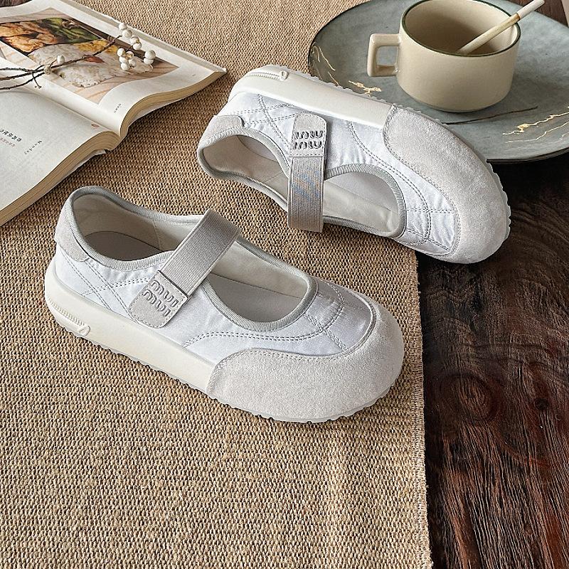 

Qiao Fei Мэри Джейн Женская обувь 2025 Новая весенняя обувь Весенняя мода с юбками Балетки Маленькие туфли-лодочки Женские 35 слоновая кость