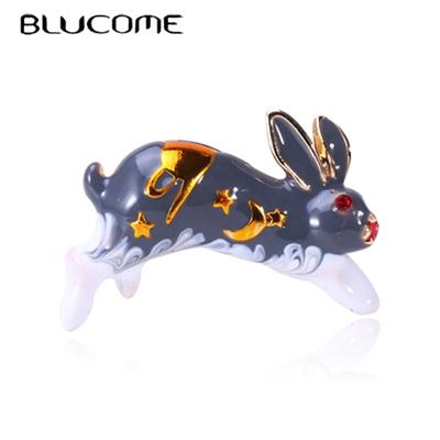 Newest Enamel Animal Brooch Lovely Rabbit Corsage for Women Kids Coat Suit Scarf Buckle Pins Casual Party