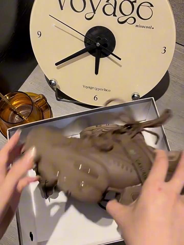 New Platform Daddy Shoes Women's Autumn and Winter American Retro Lightweight Casual Sneakers