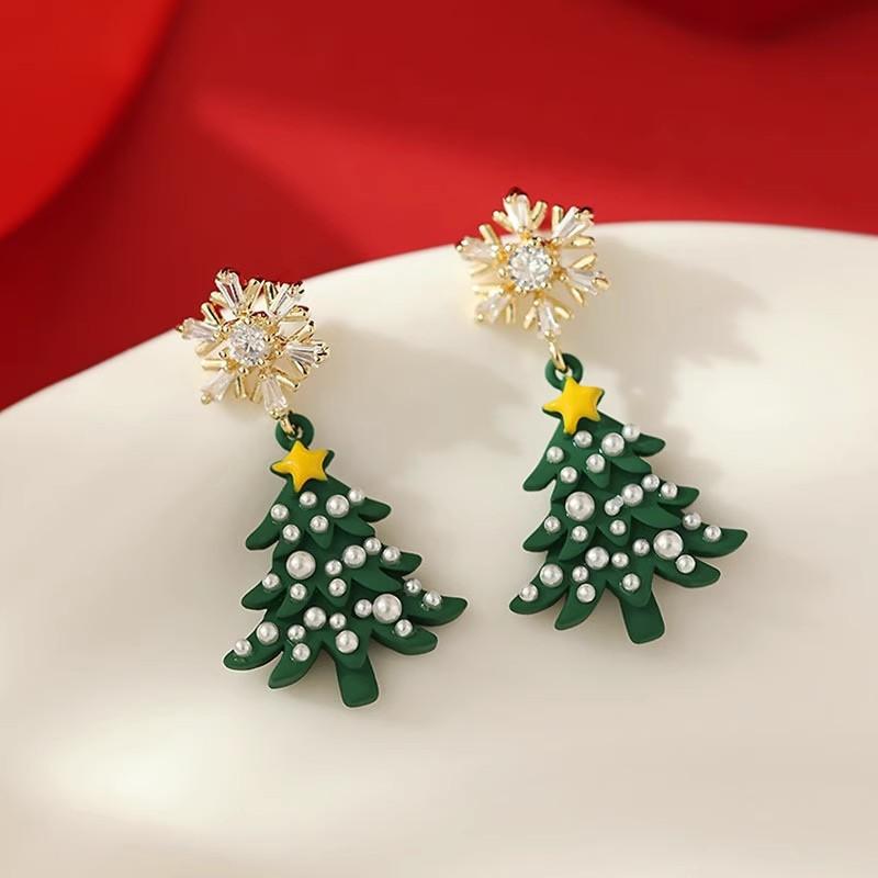 European and American Fashion Christmas Snowflake Christmas Tree Earrings, Women's Personalized Holiday Party Accessories Gifts