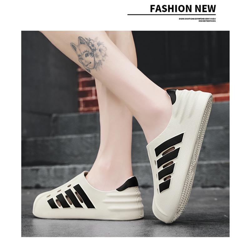 Men's Breathable Clogs Hollow-out Non-slip Casual Slip-on Sandals