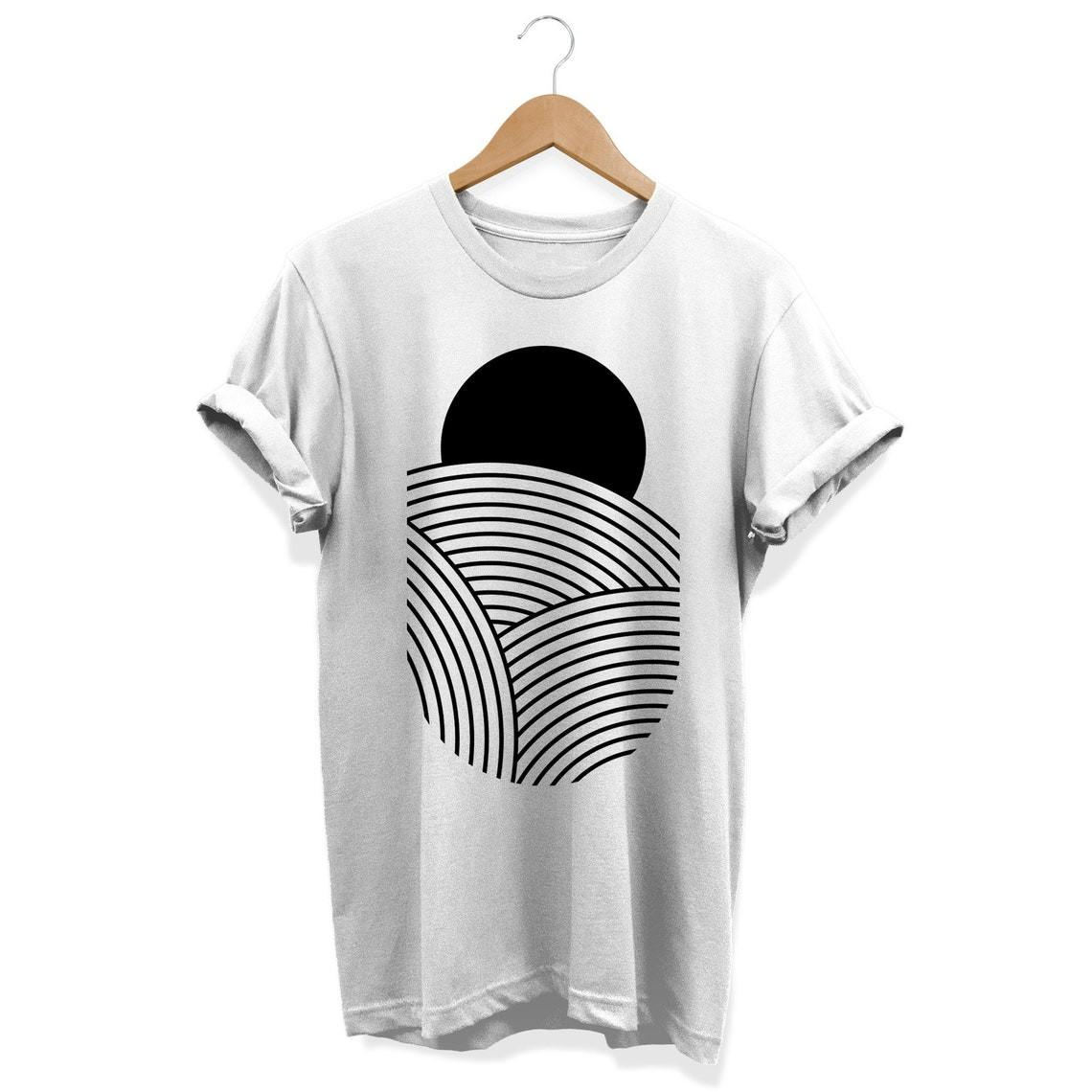 

90s AbstracT Shirt Mens Womens Tees Top, Minimalist T-Shirt Mens Womens Tees Top, Artsy Tee, Geometric Top, Modern Art, S