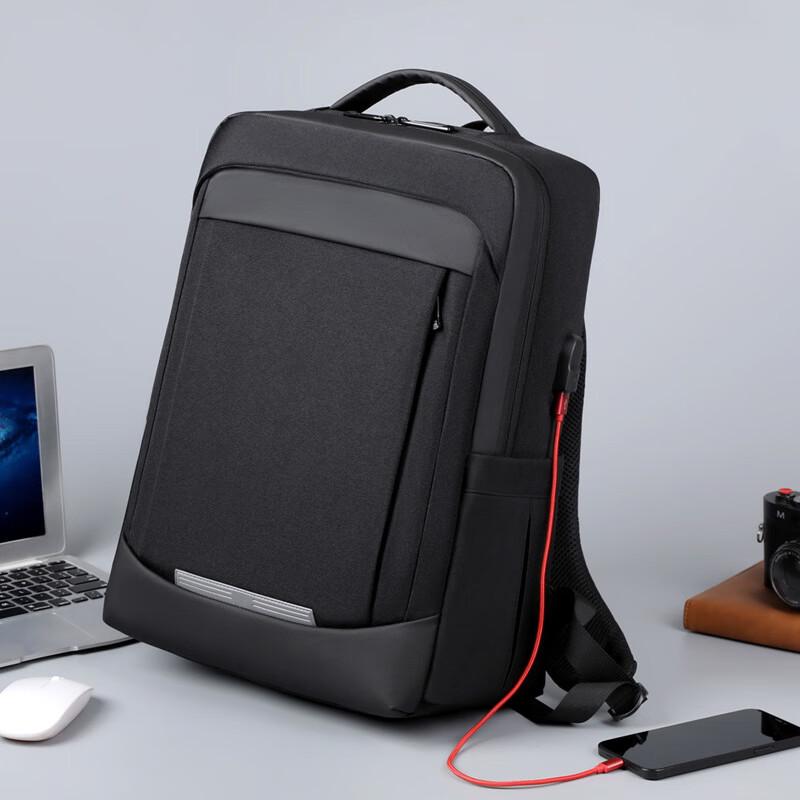 Warnerheim Men s Business Backpack with USB Port 30x15x42 cm
