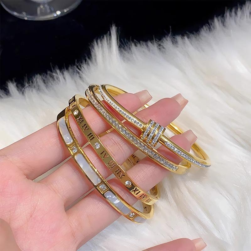 Gold-Tone Titanium Steel Zircon Bracelet for Women, Luxurious Plain Band, Couple's Ring-Inspired Hand Jewelry, New Style