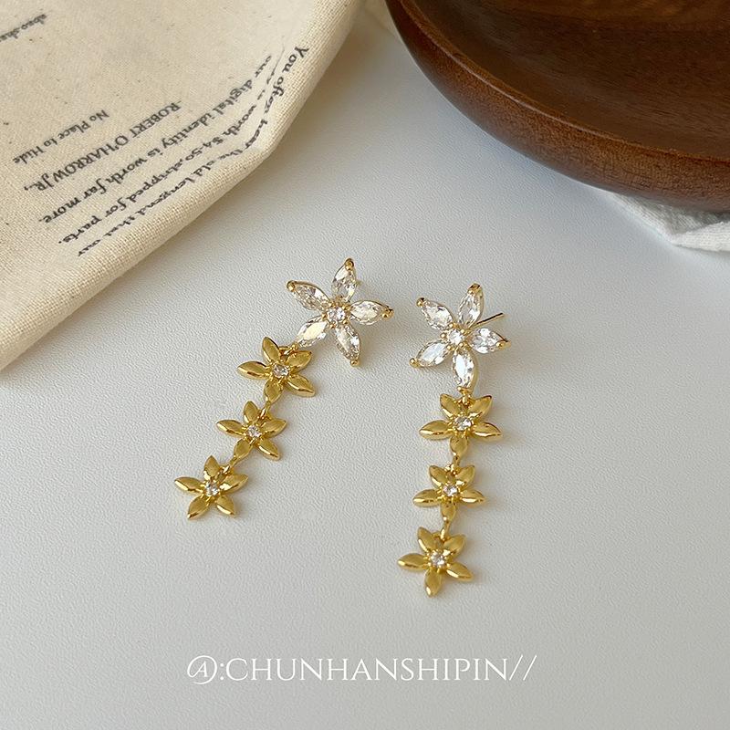 

Gentle attack~ Trendy luxury shining zircon mosquito coil disc earclip long simple temperament versatile party earrings
