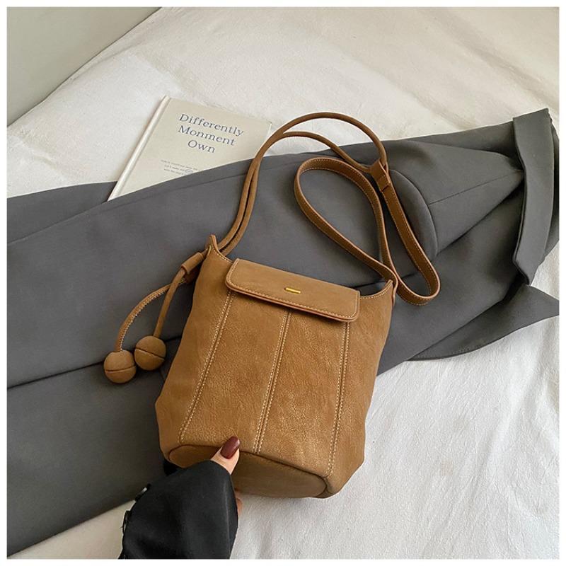 

Fashionable Retro Bag, Niche Commuter Single-shoulder Bag, Fashionable and Versatile Crossbody Bag коричневий