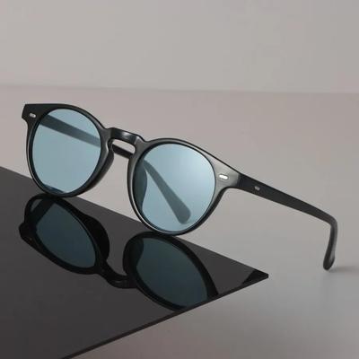Vintage Rectangle Sunglasses Women Men Designer Luxury Fashion Glasses Casual UV Protection