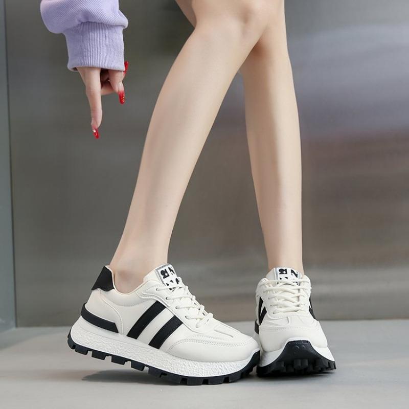 New Striped Large Women Thick Sole Board Shoes Front Lace Up Small White Shoes Low Top Casual Sports Sneakers Women
