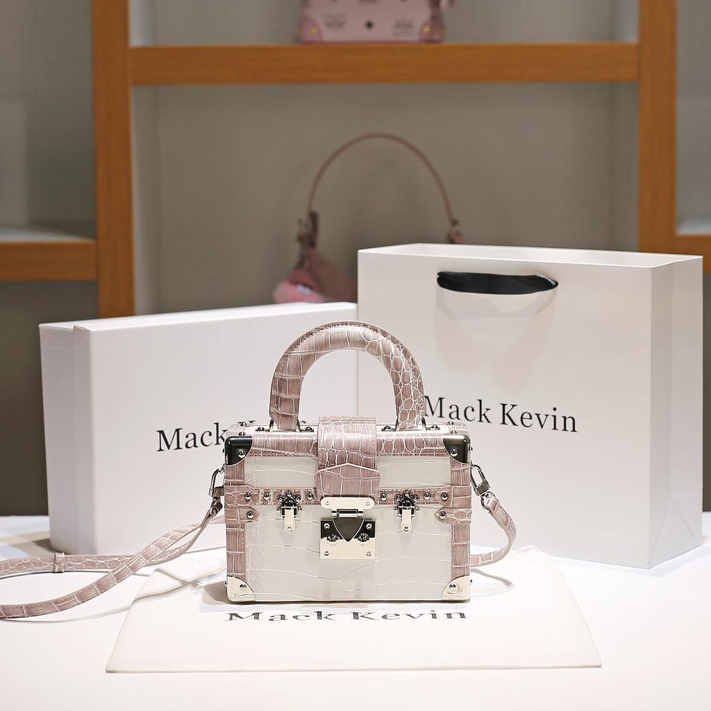 Bolso de Mano de Moda con Acabado de Alta Gama, Color Contrastante, Bolso Caja con Remaches, Bolso Cruzado Pequeño Cuadrado de Cuero Moderno y Versátil