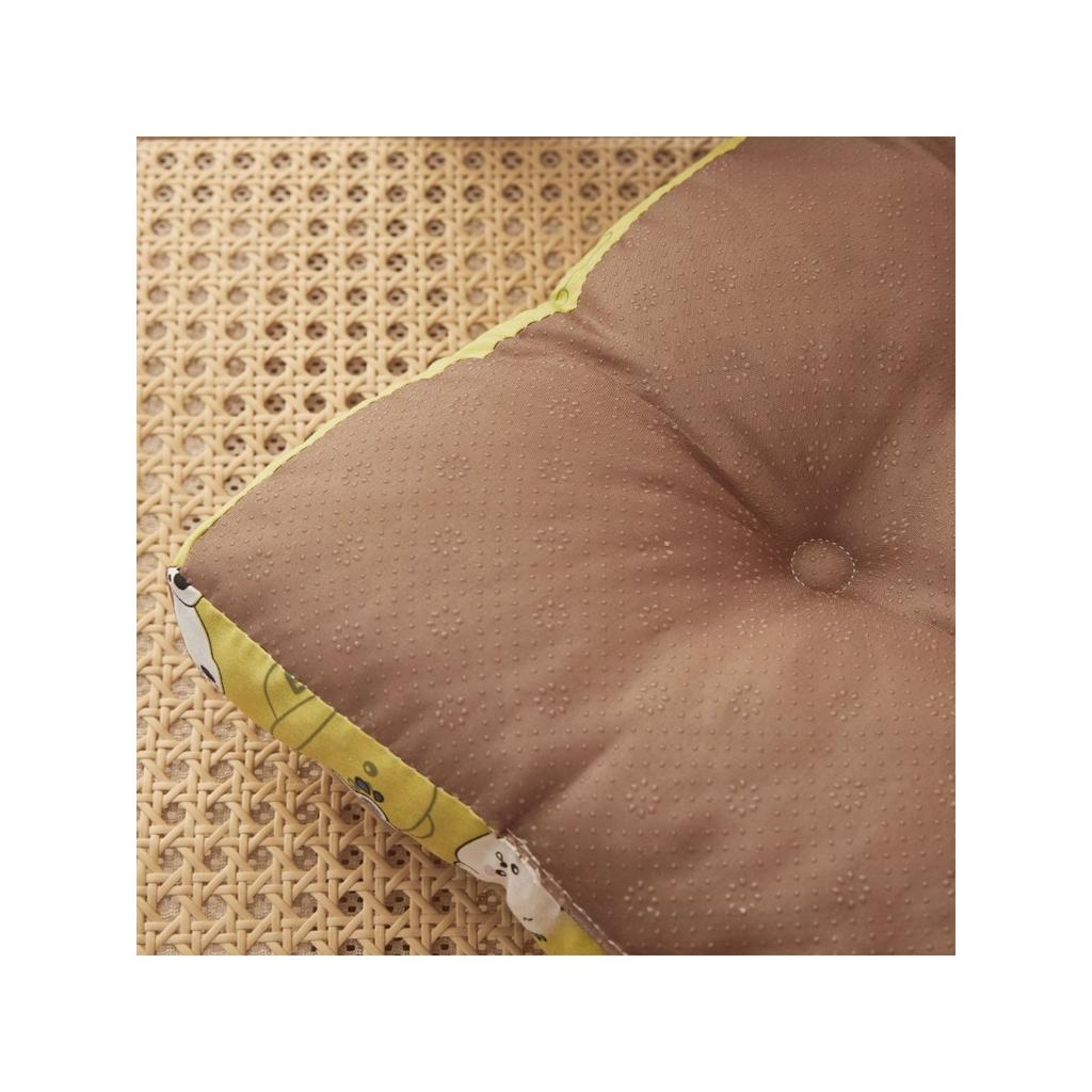 A thick cartoon printed chair cushion, suitable for bedrooms, living rooms, and offices