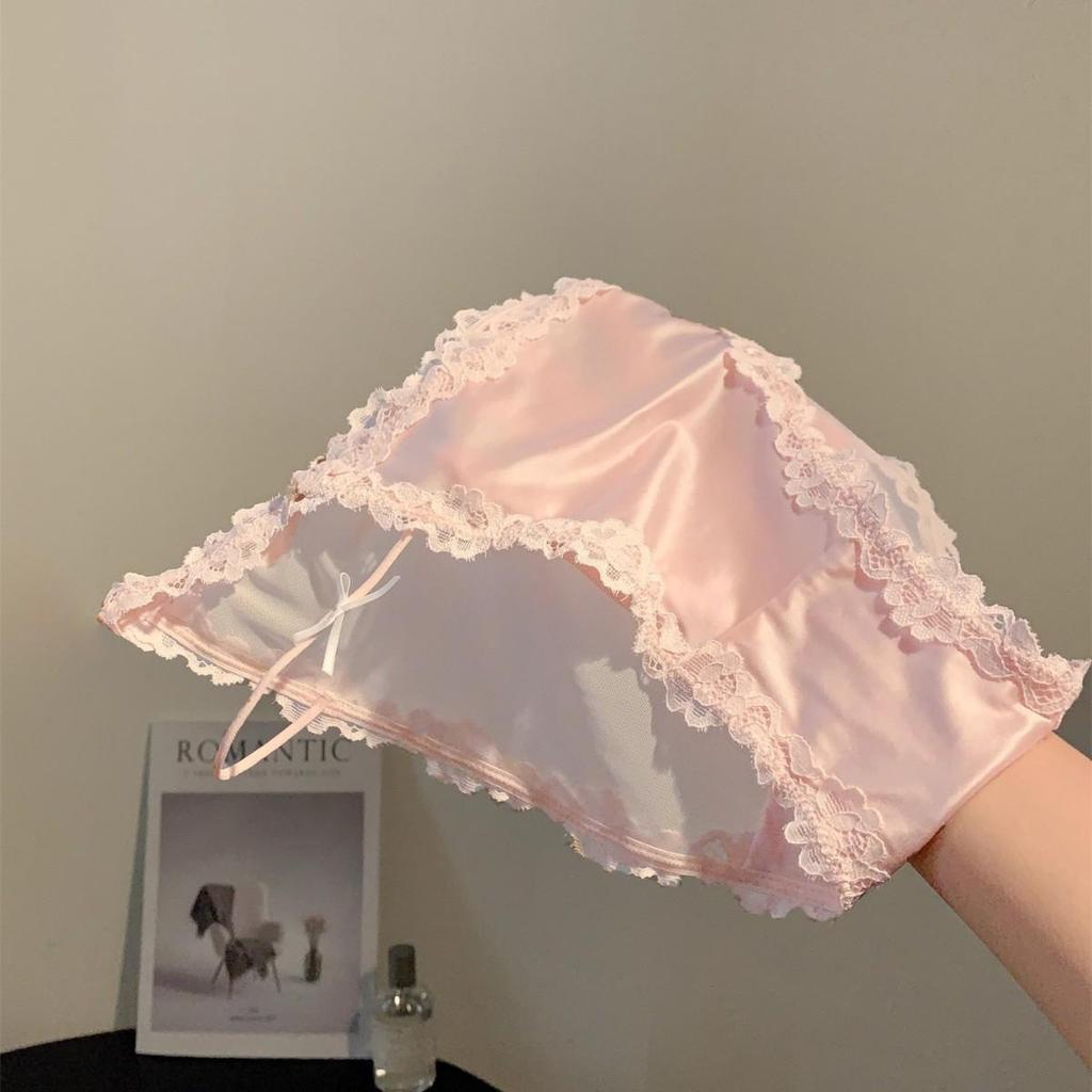 Niedrig geschnittene französische Taro-Lila Satin-Spitzen-Slips mit atmungsaktivem Baumwollzwickel und Beinabschlüssen