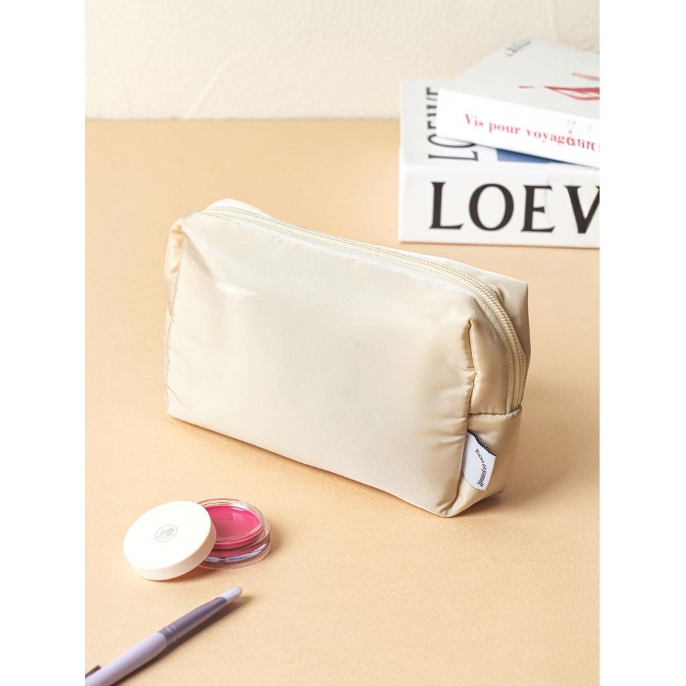 

Daiso Square Label Pouch Beige