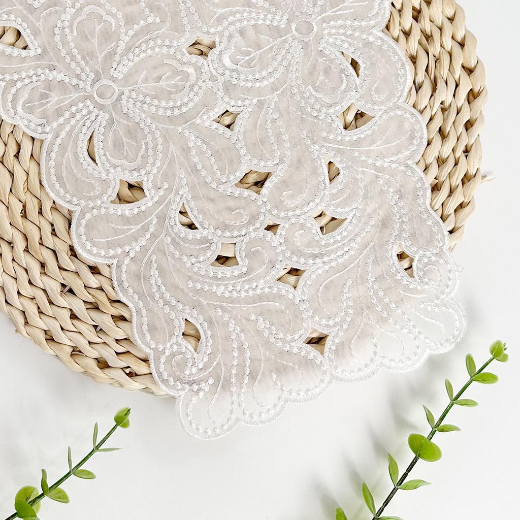 White Embroidered Lace Hollow Lace Accessories Dress Top Anti-Light Collar Front Collar Collar Flower