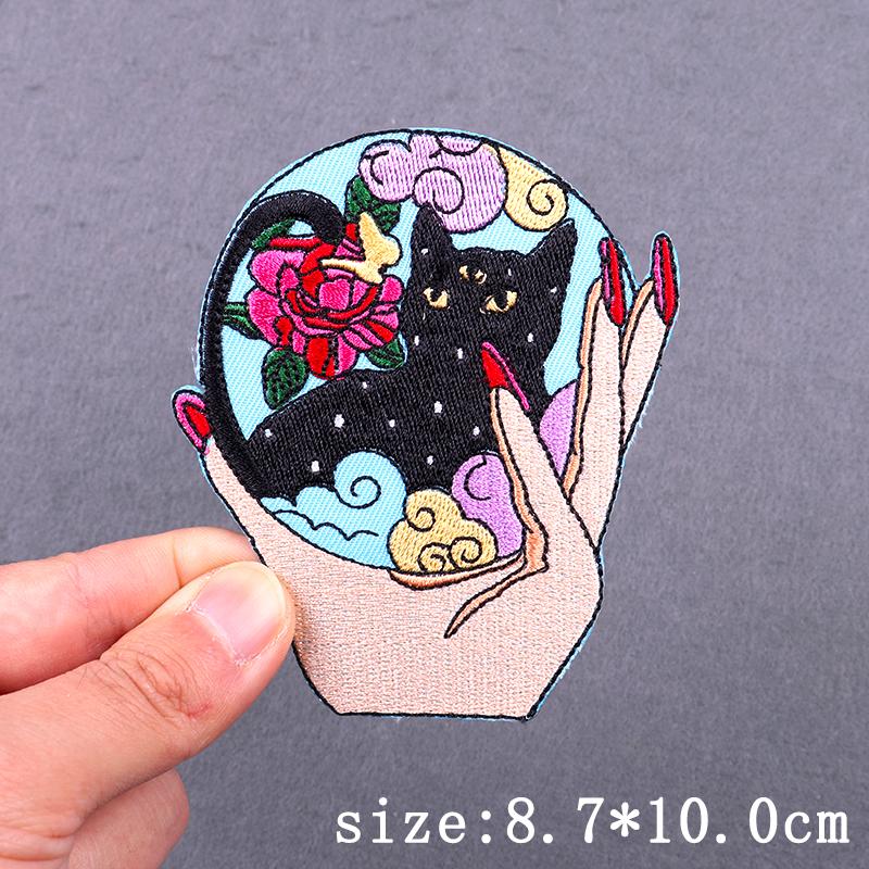 

Нашивки с вышитыми мультяшными котами, термоклеевые нашивки для одежды, карты Таро с животными, швейные термоклеевые нашивки для одежды, наклейки, значки