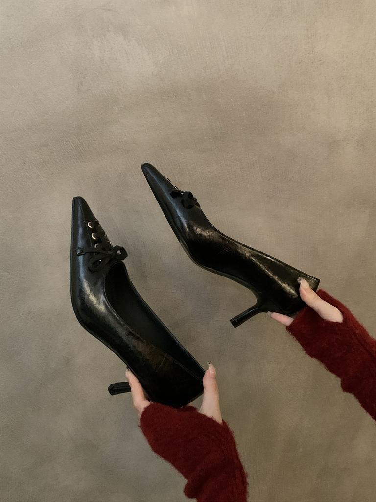 Spice girl style strap bow design pointed high heels spring new thin heels shallow mouth sexy single shoes women's shoes