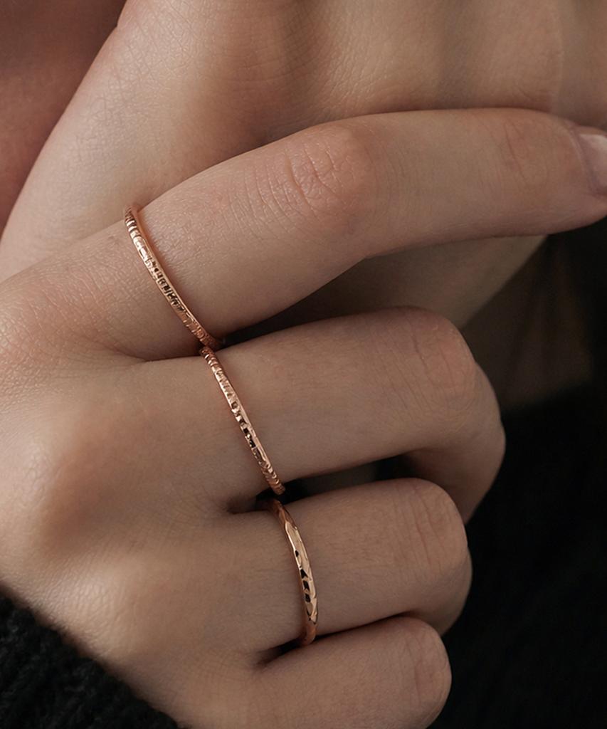 Loveenb [14K Gold] Daily Cutting Hollow Ring