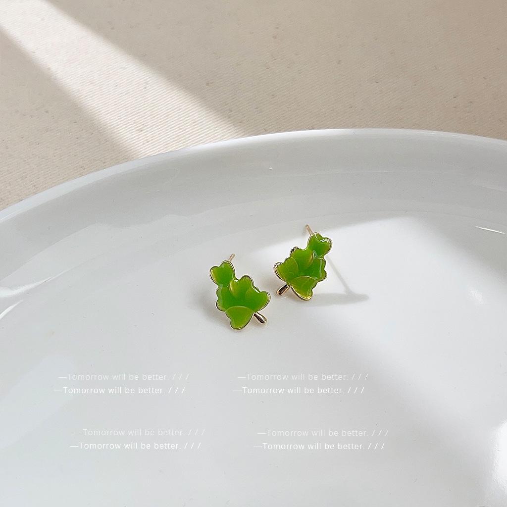 Green Floral Earrings - Japanese Korean Sweet Tea Series, High-End Whitening Ear Accessories