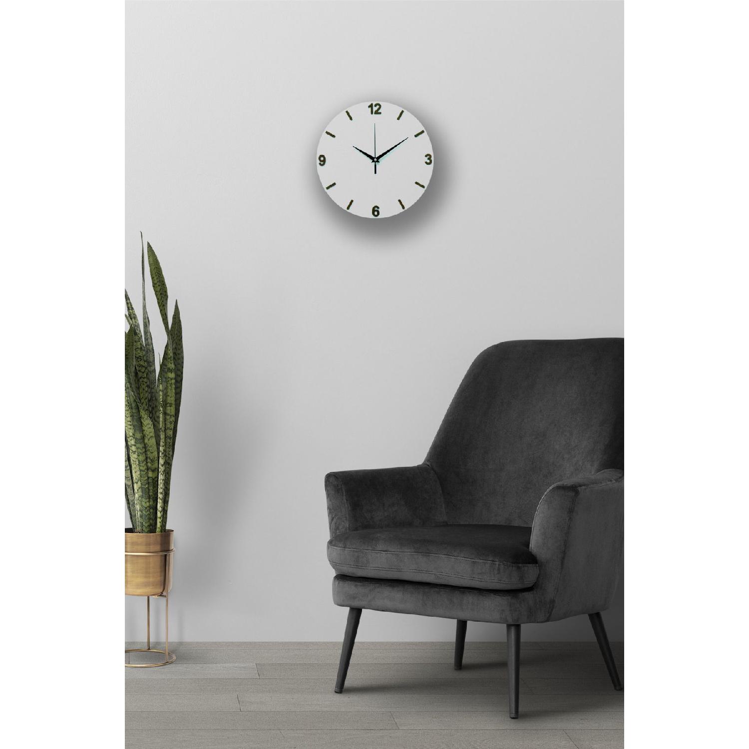 

Декоративные настенные часы