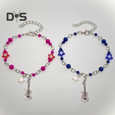 Frauen Armband Punk Stil Hohl Stern Perlen Dekor Gitarre Anhänger Freunde Armband Einstellbar Erweiterte Kette Armband