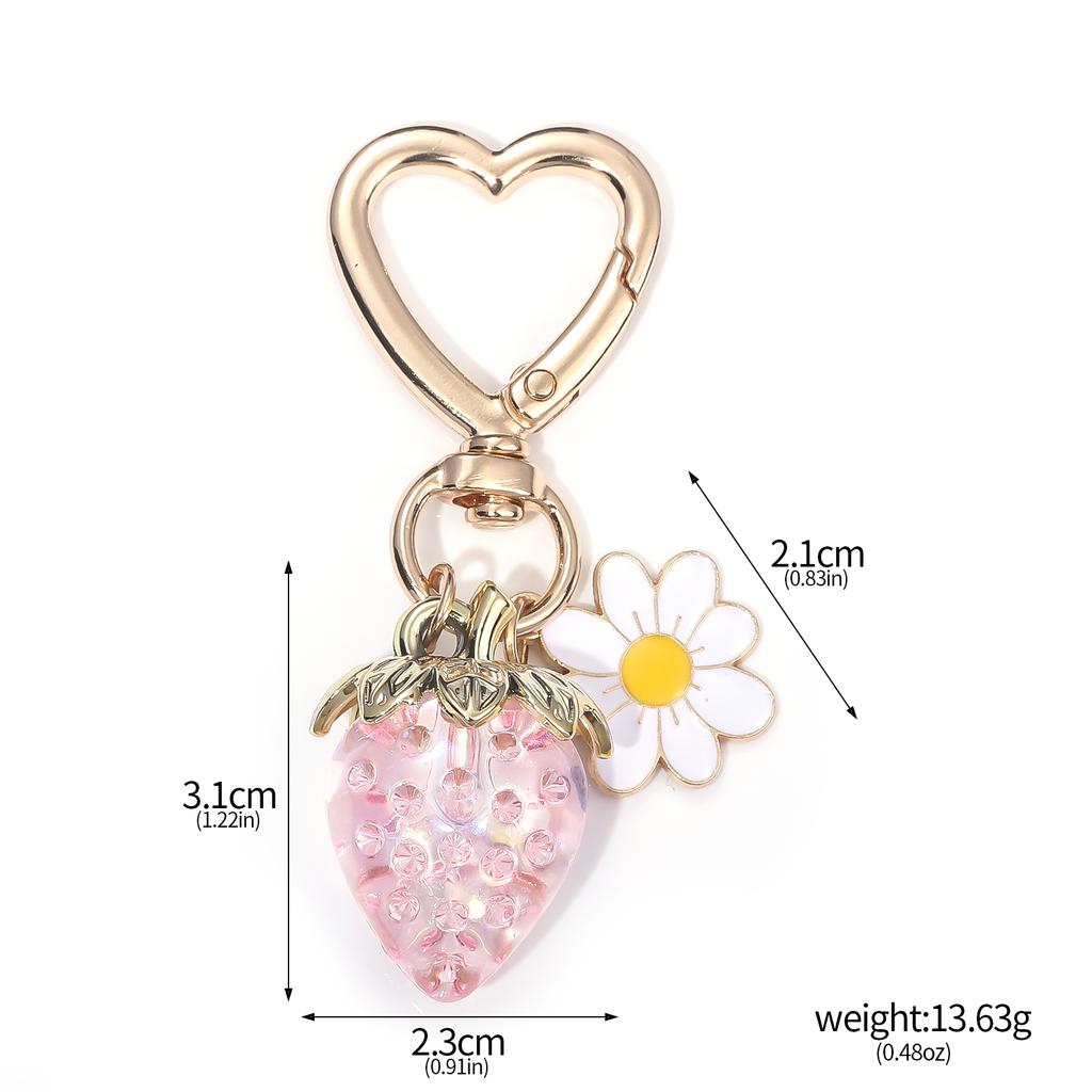 Cute Strawberry White Daisy Keychain Y2k Fruit Kawaii Heart Flower Keyring Backpack Pendant Men Women Jewelry Gifts