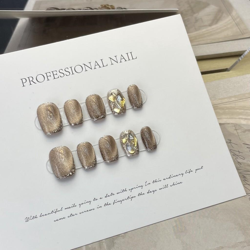 HANDMADE Trapezoid Coffin Shape Artificial Nail Art Phototherapy Nails Spar Cat's Eye Flash Drill Wearable Armor Removable for Students Pregnant