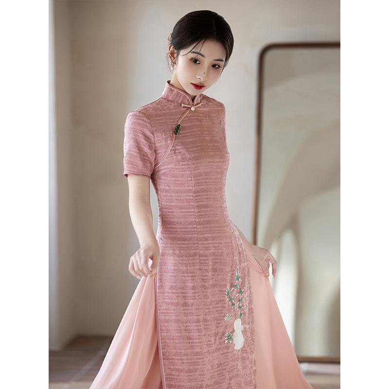 Pink embroidered Aodai cheongsam 1011 spring and summer new new Chinese temperament young national style dress daily