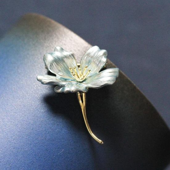 Blomsterbrosje Kunstnerisk blomsterform Anti-eksponering galvanisert rustfri kjole kragebrosje