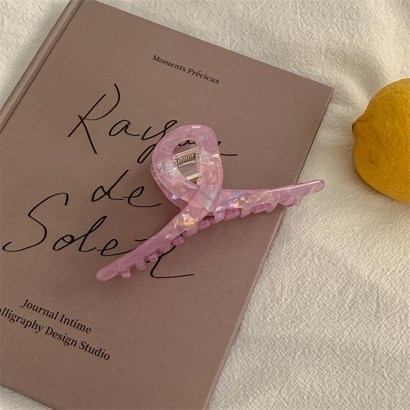 Korean Imitation Acetate High-End Shark Hair Clip - Elegant Hair Accessory for Stylish Looks