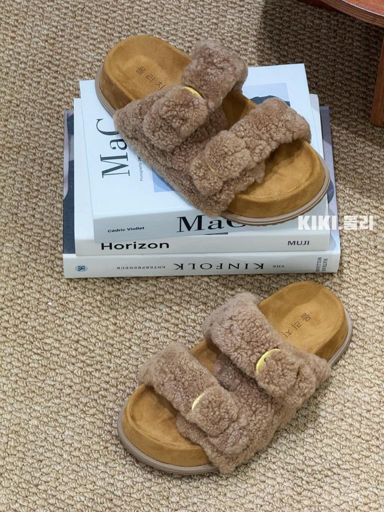 Korean version of gray fluffy slippers women's models in early autumn 2025 new thick-bottomed piled outer wear plush Birkencotton slippers
